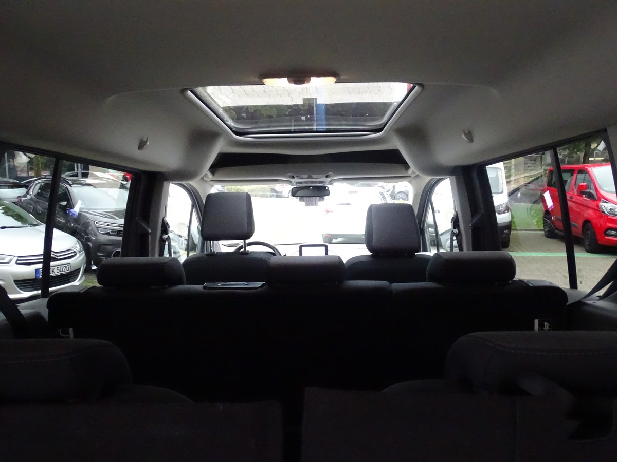 Ford Grand Tourneo Connect 1.5TDCi Grand Titanium 