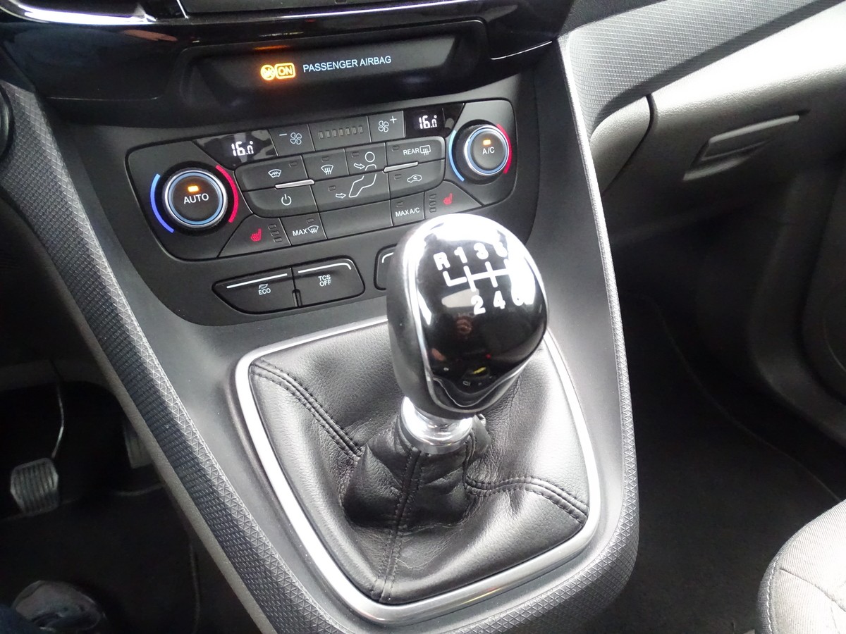 Ford Grand Tourneo Connect 1.5TDCi Grand Titanium 