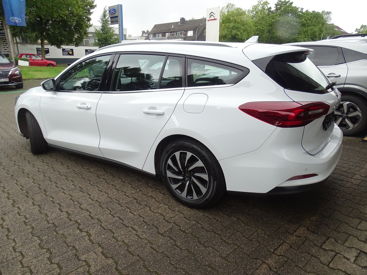 Ford Focus 1.0 EcoBoost Turnier Mild-Hybrid Titanium 
