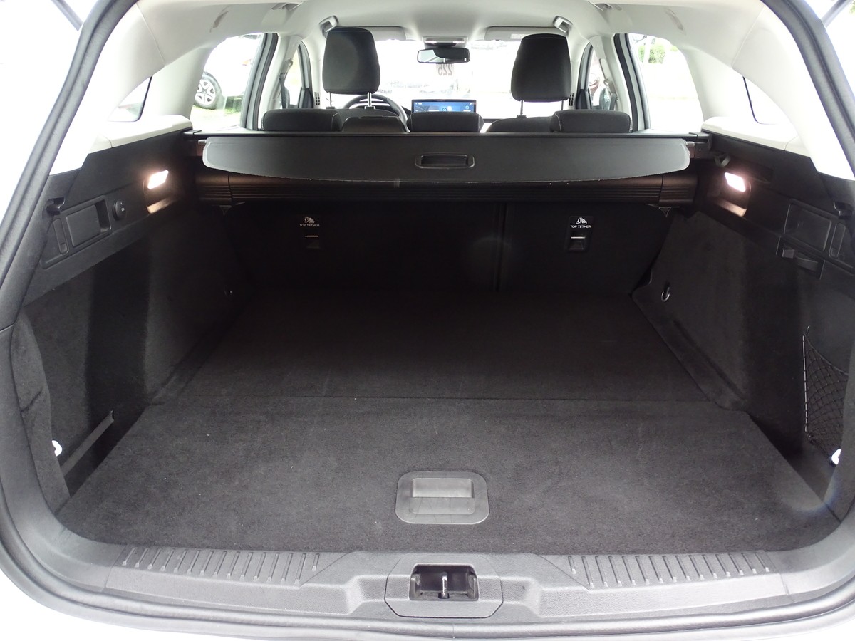 Ford Focus 1.0 EcoBoost Turnier Mild-Hybrid Titanium 