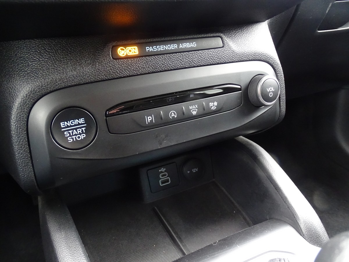 Ford Focus 1.0 EcoBoost Turnier Mild-Hybrid Titanium 