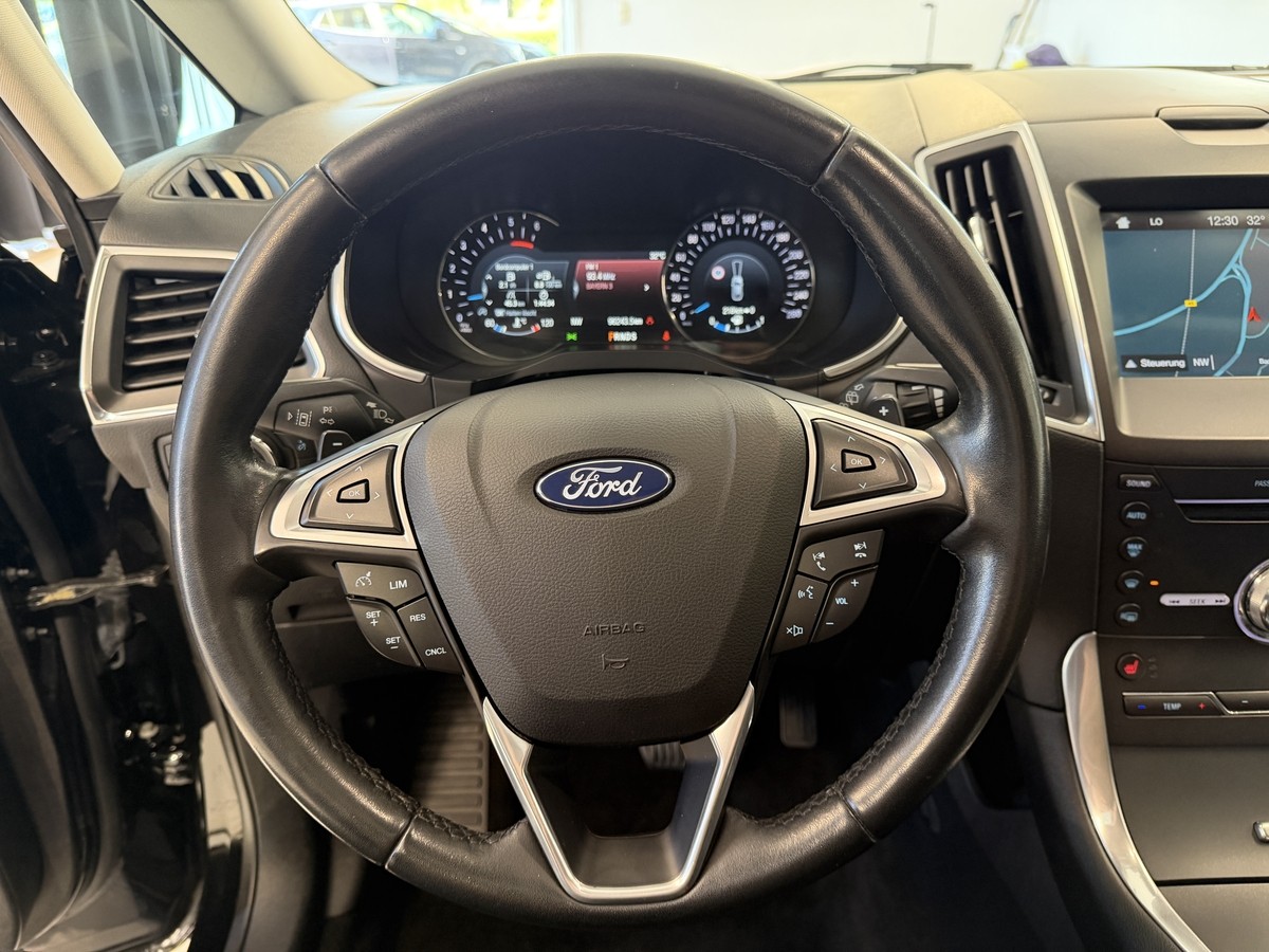 Ford S-Max 2.0 EcoBlue Titanium S/S*8-Fach*
