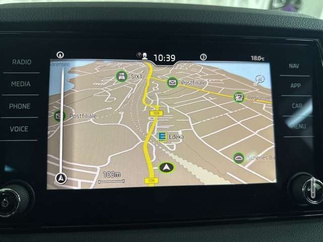 Skoda Karoq 2.0TDI 4x4 NAVI LED KAMERA TRAVELLER AHK