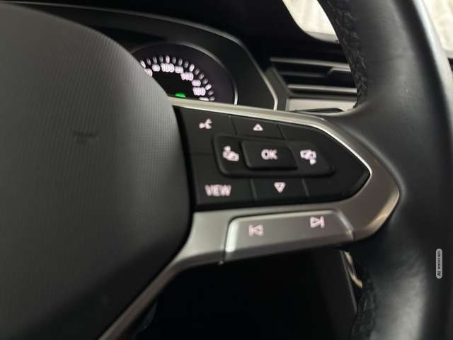 Volkswagen Passat 2.0TDI Business LED NAVI KAMERA CARPLAY