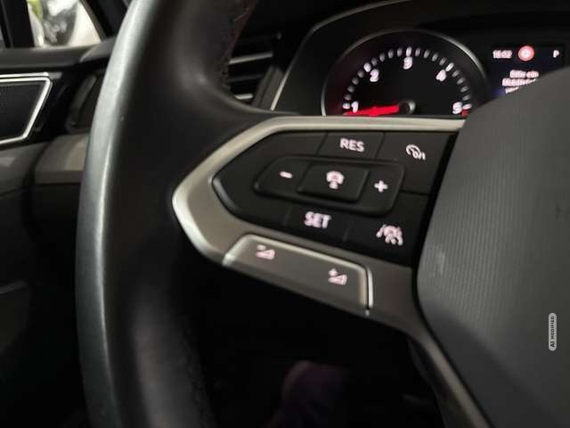 Volkswagen Passat 2.0TDI Business LED NAVI KAMERA CARPLAY