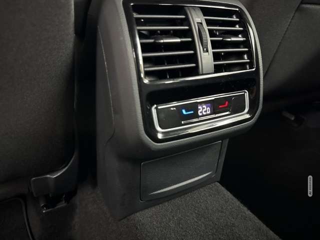 Volkswagen Passat 2.0TDI Business LED NAVI KAMERA CARPLAY