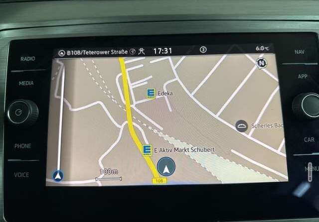 Volkswagen Passat 2.0TDI DSG Navi LED Kamera CarPlay DAB