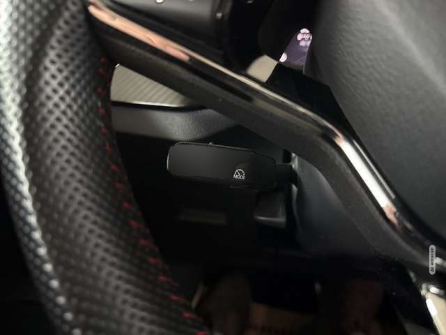 Skoda Kamiq 1.5TSI  Monte Carlo NAVI PANO LED VIRTUAL