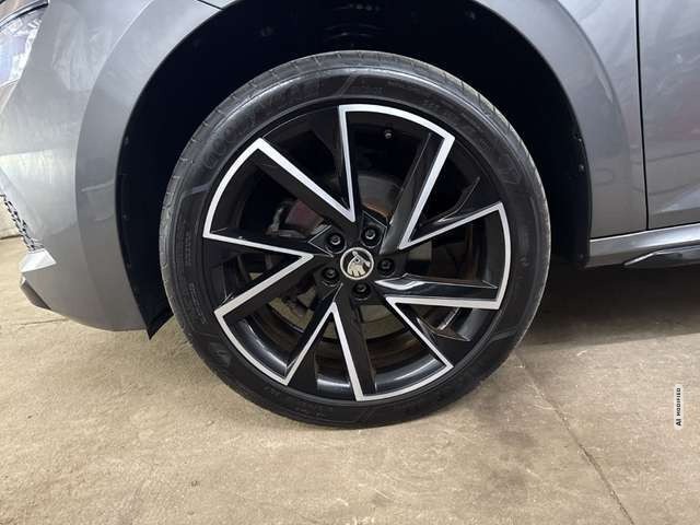 Skoda Kamiq 1.5TSI  Monte Carlo NAVI PANO LED VIRTUAL