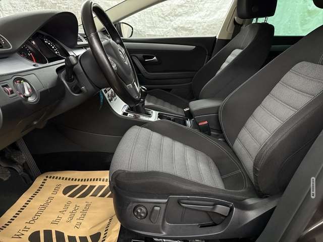 Volkswagen CC 2.0 TDI Bi-XENON TEMPOMAT PDC SITZHEIZUNG