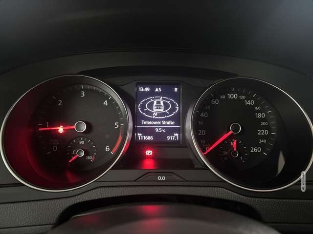 Volkswagen Passat 2.0TDI Business NAVI LED KAMERA CARPLAY