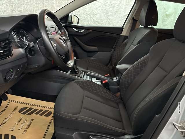 Skoda Scala 1.0TSI Ambition Klima Sitzheizung DAB Temp