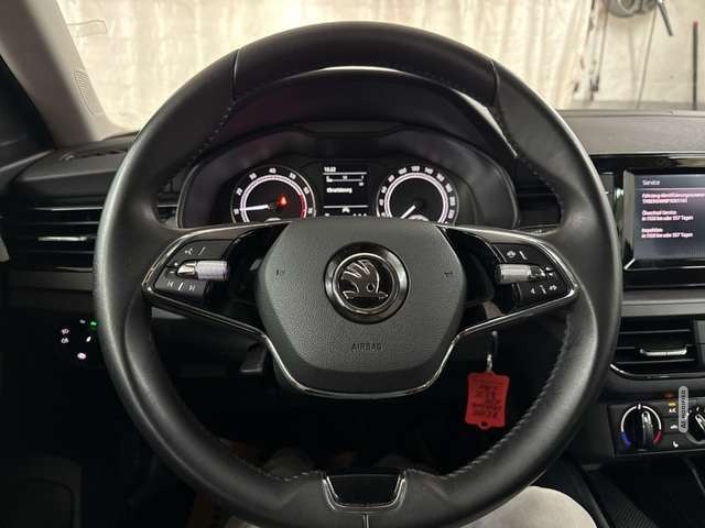Skoda Scala 1.0TSI Ambition Klima Sitzheizung DAB Temp