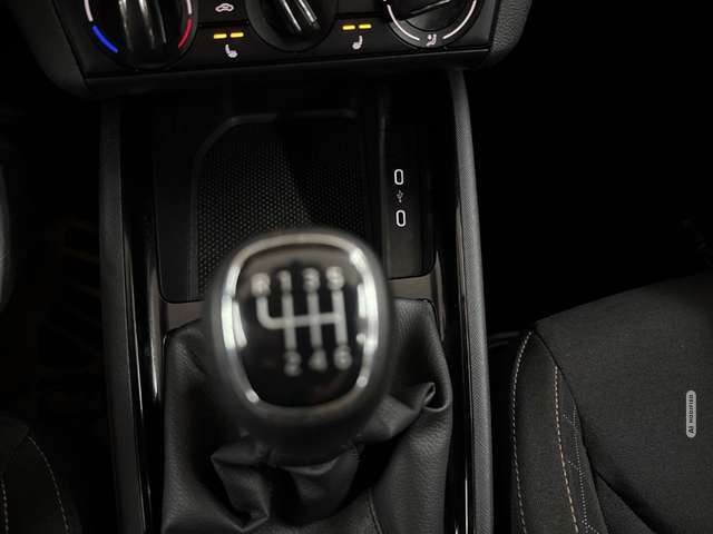 Skoda Scala 1.0TSI Ambition Klima Sitzheizung DAB Temp