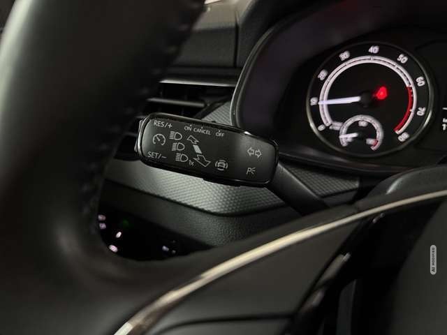 Skoda Scala 1.0TSI Ambition Klima Sitzheizung DAB Temp