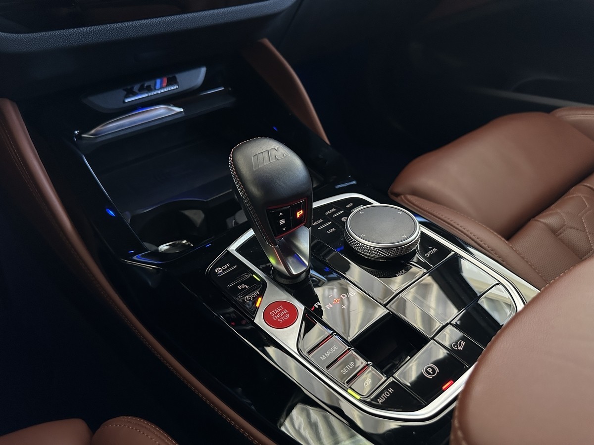 BMW X4 M xDrive M Competition AHK Pano Leder LED Kamera