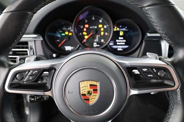 Porsche Macan GTS, LED, AHK, Pano, Luft, 20-Zoll, 1. Hand