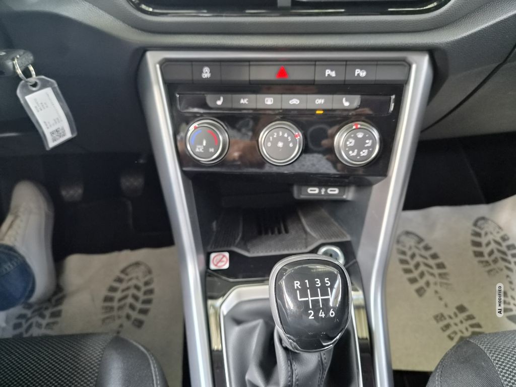 Volkswagen T-Roc 1.0 TSI OPF Life*SHZ*Klima*PDC*ALU*