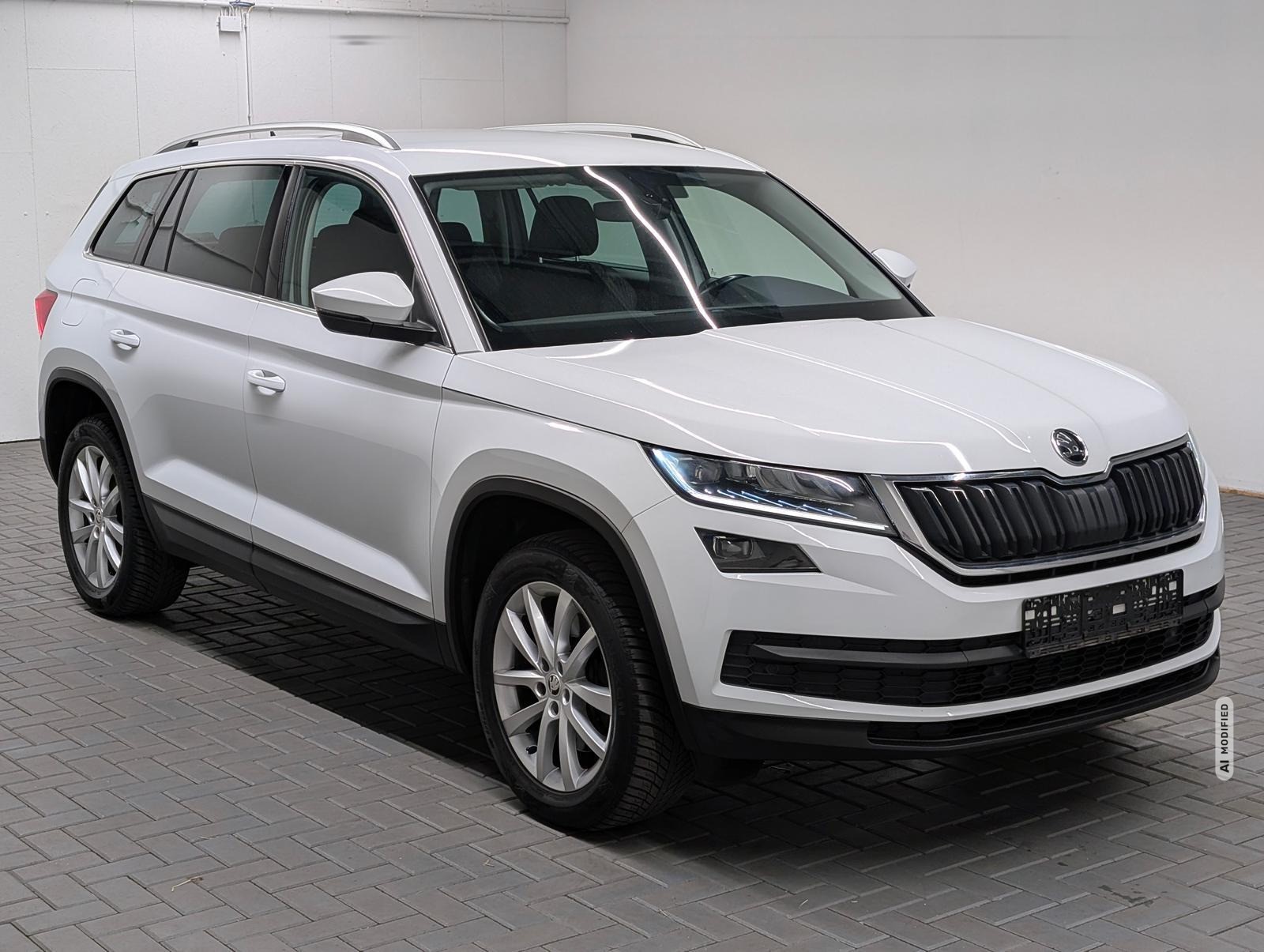 Skoda Kodiaq Style 4x4 7-Sitze/LED/Navi/Kam/SHZ/AHK