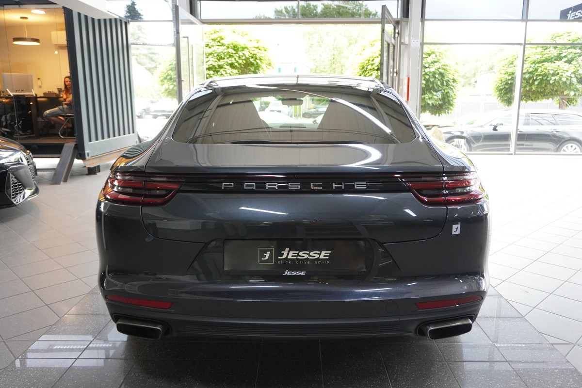 Porsche Panamera 4 PDLS Pano R.Cam Memory Bose 