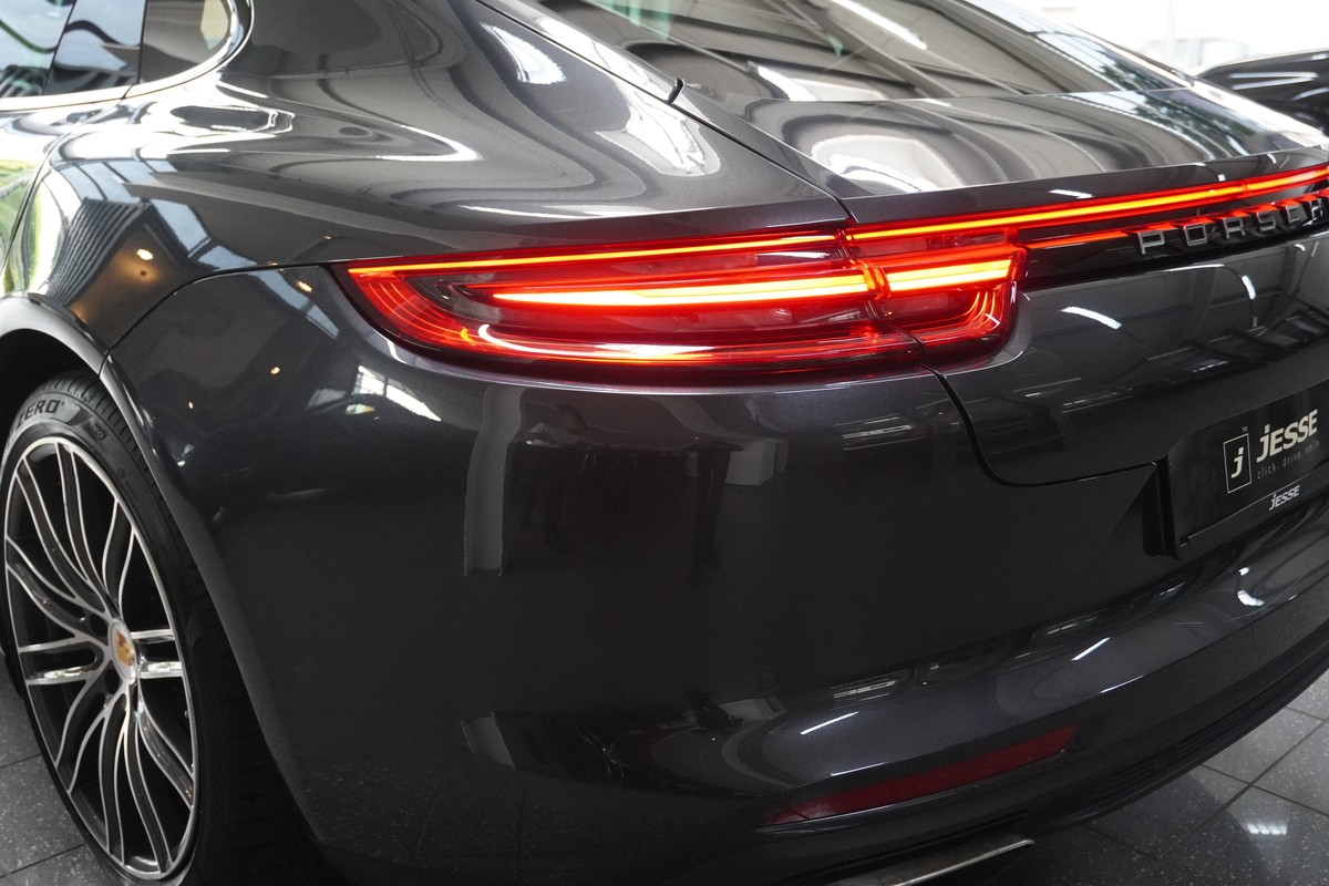 Porsche Panamera 4 PDLS Pano R.Cam Memory Bose 