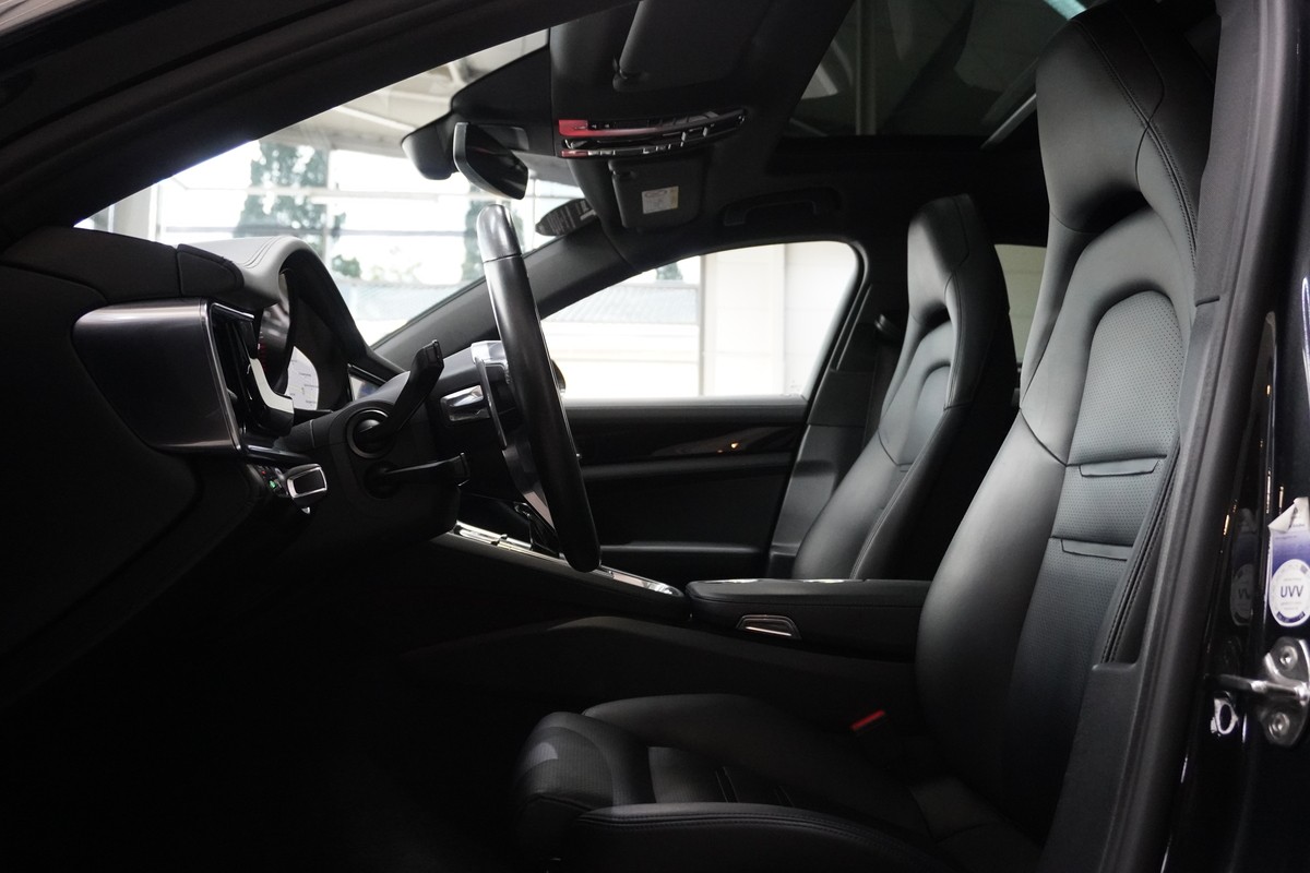 Porsche Panamera 4 PDLS Pano R.Cam Memory Bose 