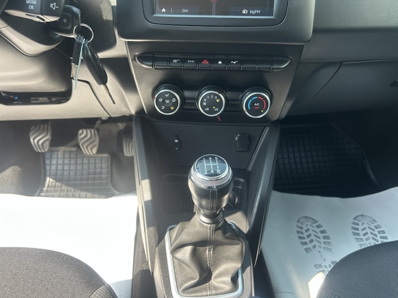 Dacia Duster SCe 115 S&S KLIMA*NAVI*BTH*ALU*PDC*R-CAM*AHK
