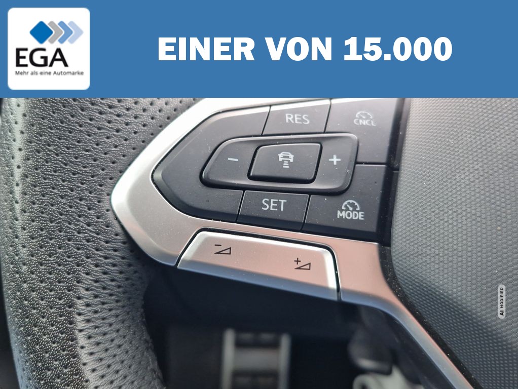 Volkswagen Passat Variant 2.0 TDI DSG R-Line Navi IQ.Light