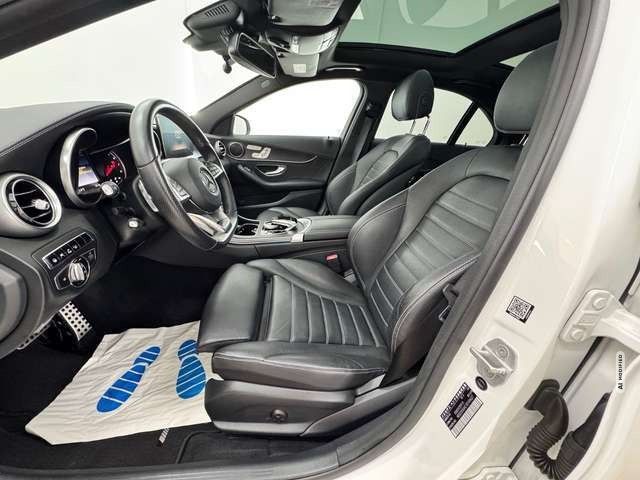Mercedes-Benz C 200 AMG Line *VOLL*HEAD*LUFT*PANO*LEDER*