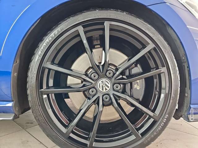 Volkswagen Golf R Lim. 4Motion 300PS*DIGITAL*LED*KAM*LEDER*