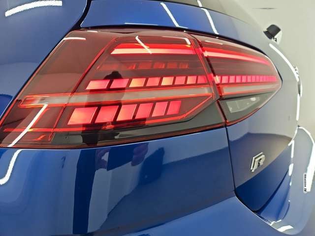 Volkswagen Golf R Lim. 4Motion 300PS*DIGITAL*LED*KAM*LEDER*