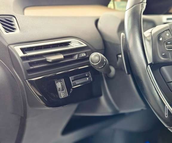 Citroën Grand C4 Picasso / SpaceTourer Grand C4 Spacetourer Selection 165 PS *LPG*VOLL*