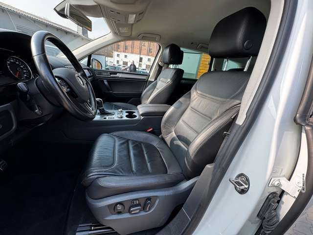 Volkswagen Touareg V6 TDI R-Line Terrain Tech 4Mot *LUFT*