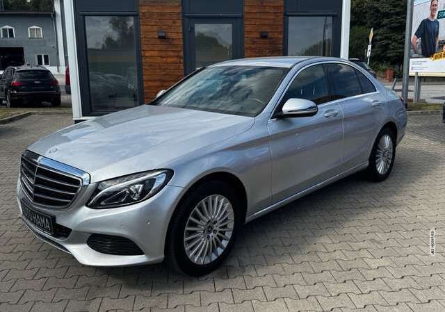 Mercedes-Benz C 200 Lim. 184 PS *NAVI*LED*PARK*TOTW*