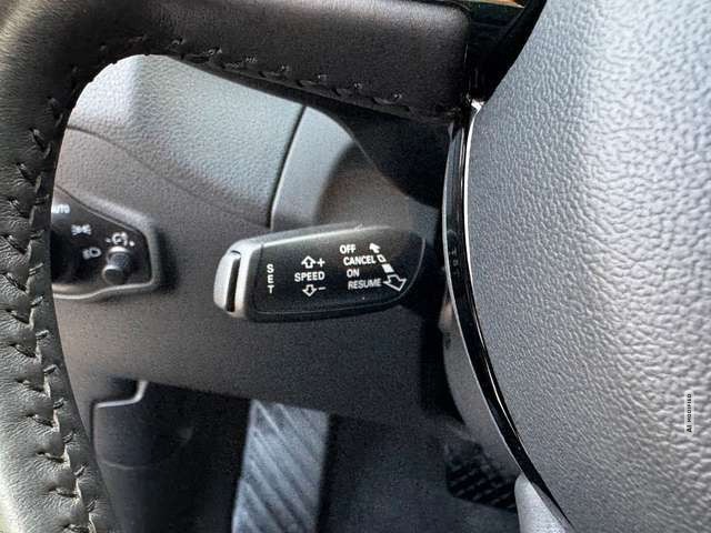 Audi Q5 3.0 TDI quattro *XEN*NAVI*AHK*BT*TOP*
