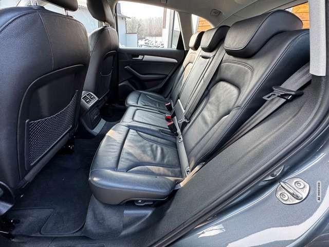 Audi Q5 3.0 TDI quattro *XEN*NAVI*AHK*BT*TOP*
