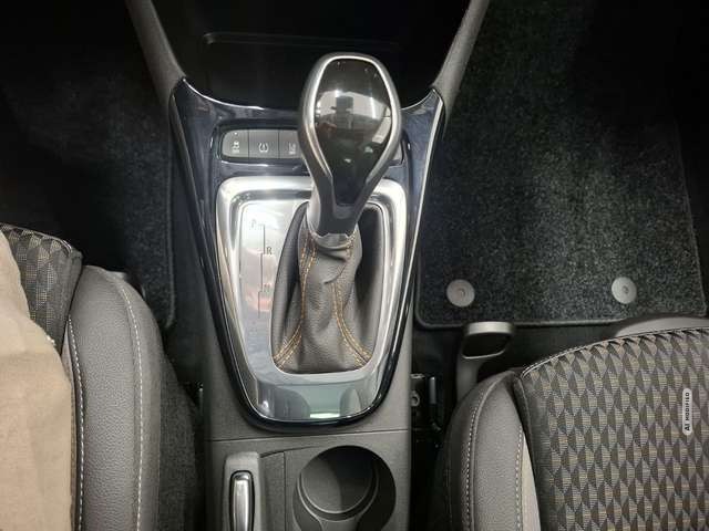 Opel Crossland X *PDC*SPURASST*AUTOMATIK*7400KM*NEU