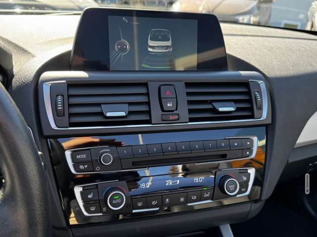 BMW 218 i Cabrio *NAVI*SHZ*LEDER*PDC*ALPIN*GEPFLEGT*