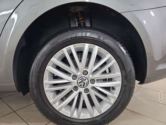Volkswagen Touran 2.0 TDI Cup DSG 7-Sitzer
