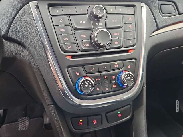 Opel Mokka 4x4*KAMERA*PDC*XENON*GARANTIE*NEUWERTIG*