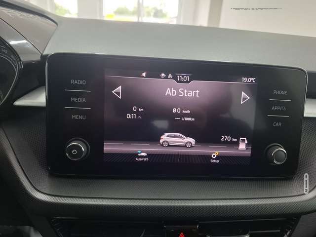 Skoda Fabia Ambition *LED*SHZ*CARPLAY*DAB*PDC*SPUR*