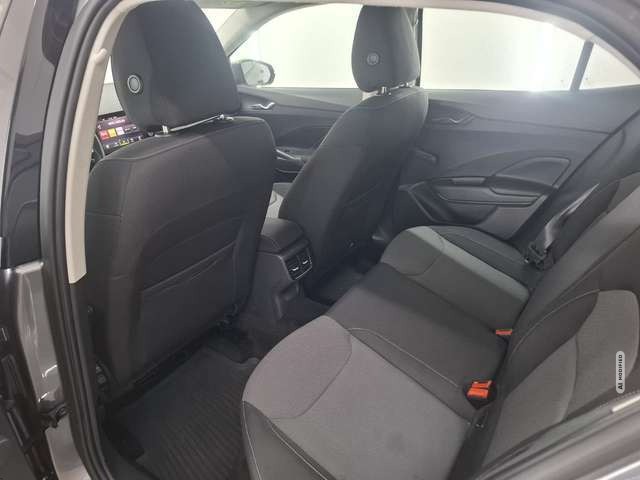 Skoda Fabia Ambition *LED*SHZ*CARPLAY*DAB*PDC*SPUR*