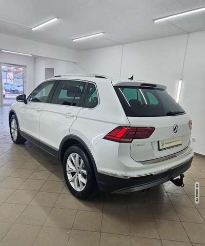 Volkswagen Tiguan Highline 2.0 TDI DSG *PDC*KAM*PANO*ACC*