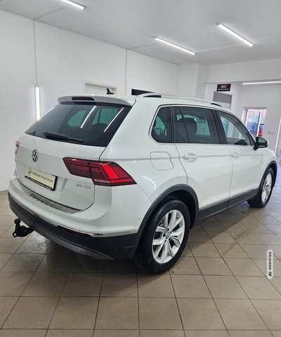 Volkswagen Tiguan Highline 2.0 TDI DSG *PDC*KAM*PANO*ACC*