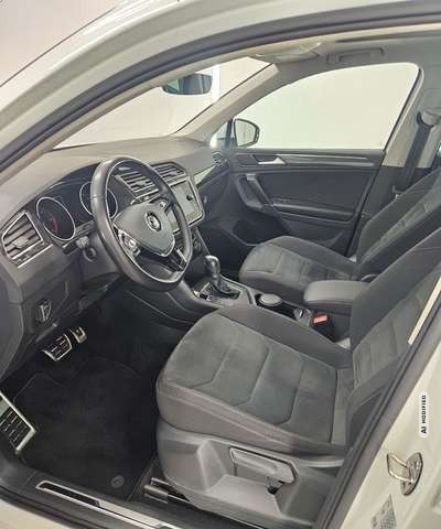 Volkswagen Tiguan Highline 2.0 TDI DSG *PDC*KAM*PANO*ACC*