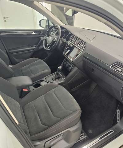 Volkswagen Tiguan Highline 2.0 TDI DSG *PDC*KAM*PANO*ACC*