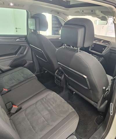 Volkswagen Tiguan Highline 2.0 TDI DSG *PDC*KAM*PANO*ACC*