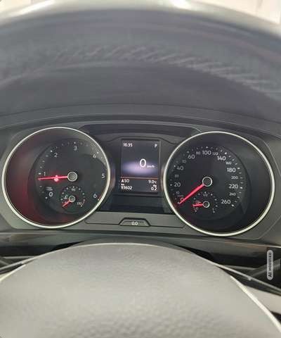 Volkswagen Tiguan Highline 2.0 TDI DSG *PDC*KAM*PANO*ACC*