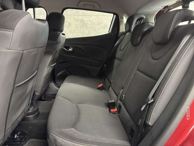 Renault Clio IV 1.2 Limited Navi*Tempo*PDC*Klima*Isofix