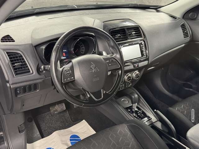 Mitsubishi ASX 2.0 Intro Edition 2WD Aut*Navi*LED*Kam*Tempo